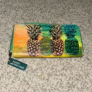 island crew aloha wallet